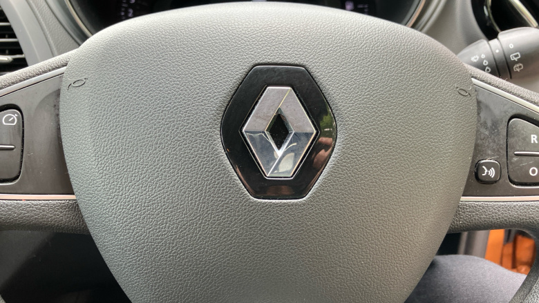 Renault Captur 0.9 TCE 90 Play 5dr Petrol Hatchback